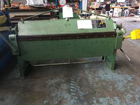 Sheet Metal Folder 6 foot 1800mm Manual Operation  - picture0' - Click to enlarge