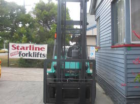 Mitsubishi 3.5 ton, Side Shift Used Forklift - picture1' - Click to enlarge