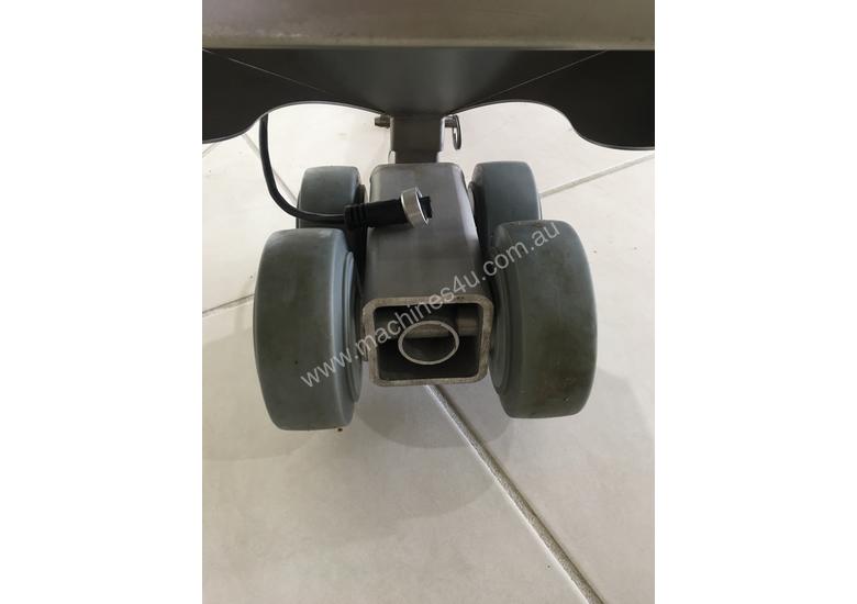 Used phoenix Restoration Equipment Phoenix HydroX Xtreme Xtractor