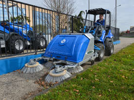 MultiOne vacuum sweeper  - picture0' - Click to enlarge
