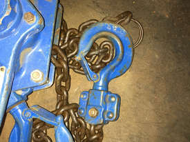 Chain Hoist 3 ton x 1.5 meter drop Block and Tackle Nobles Rigmate Shop Crane  - picture2' - Click to enlarge