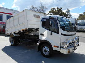 2010 Hino 300 SERIES 716 HIGH SIDE TIPPER  - picture1' - Click to enlarge