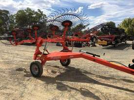Kuhn Other Rakes/Tedder Hay/Forage Equip - picture0' - Click to enlarge