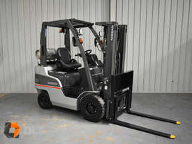 Nissan P1F1A18DU 1.8 Ton Forklift LPG Sideshift Container Mast REDUCED - picture2' - Click to enlarge
