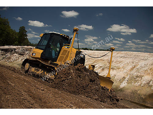 CATERPILLAR D3K2 DOZERS