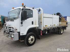 2009 Isuzu FTS - picture2' - Click to enlarge