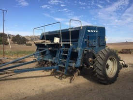 Agrowdrill JPC 2000 Seed Drills Seeding/Planting Equip - picture0' - Click to enlarge