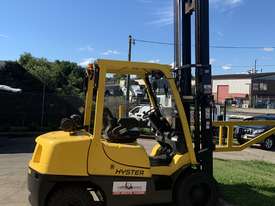 Hyster 3.5 Tonne Container Mast Unit - Buy or Rent - picture2' - Click to enlarge