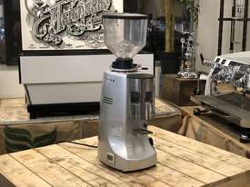 MAZZER ROBUR AUTOMATIC ( ALL COLOURS AVAILABLE ) ESPRESSO COFFEE GRINDER  - picture0' - Click to enlarge