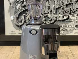MAZZER SUPER JOLLY AUTOMATIC ( BLACK OR SILVER ) ESPRESSO COFFEE GRINDER - picture1' - Click to enlarge