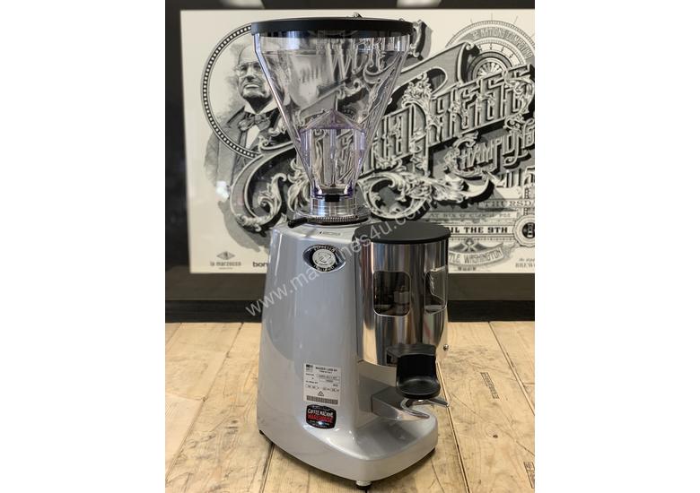 Used mazzer MAZZER SUPER JOLLY AUTOMATIC BLACK OR SILVER ESPRESSO