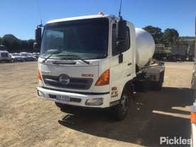 2011 Hino FE500 1426 - picture2' - Click to enlarge