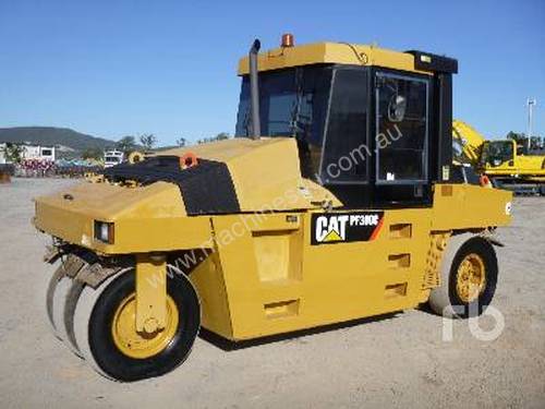 CATERPILLAR PF-300C Roller