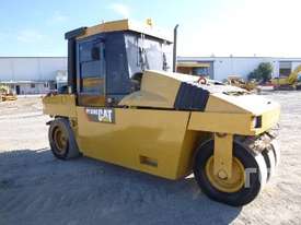 CATERPILLAR PF-300C Roller - picture2' - Click to enlarge