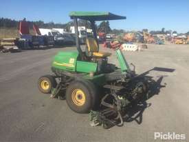 John Deere 3235B - picture1' - Click to enlarge