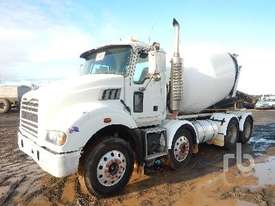 MACK CSMR Mixer Truck - picture0' - Click to enlarge