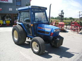 iseki 530 4wd tractor - picture0' - Click to enlarge