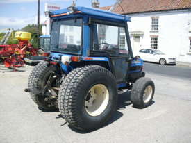 iseki 530 4wd tractor - picture2' - Click to enlarge