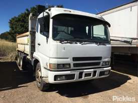 2001 Mitsubishi FV547 - picture0' - Click to enlarge