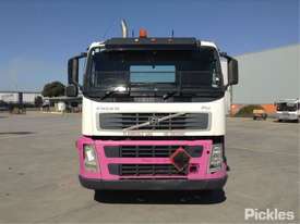 2008 Volvo FM300 - picture1' - Click to enlarge