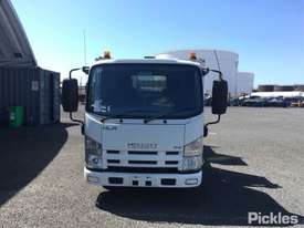2013 Isuzu NLR 200 Short - picture1' - Click to enlarge