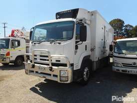2009 Isuzu FVR1000 Long - picture2' - Click to enlarge