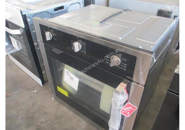 technika 60cm electric oven