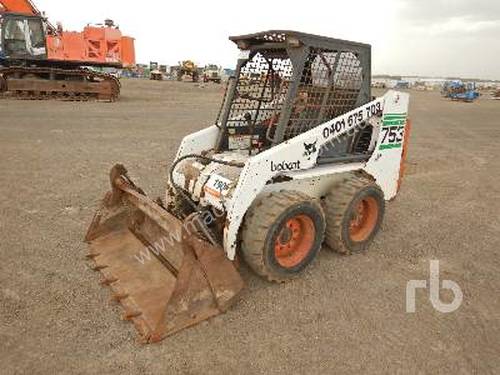 BOBCAT 753 Skid Steer Loader