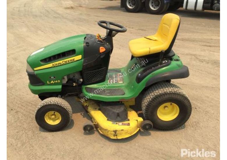 Used John Deere LA145 Ride On Mowers in Milperra, NSW