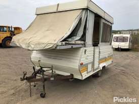 1982 Millard Series 2000 Apollo - picture1' - Click to enlarge