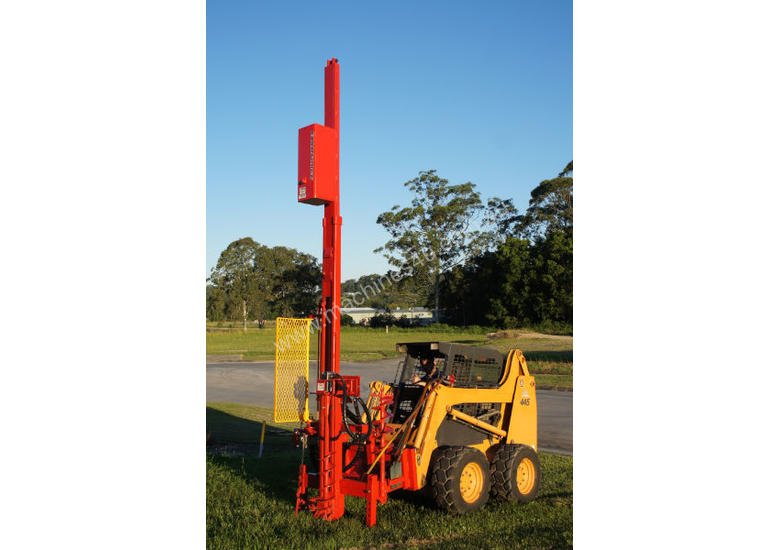 caption PRICE REDUCED Farm Force Series 5 High Lift Hydraulic Post Driver