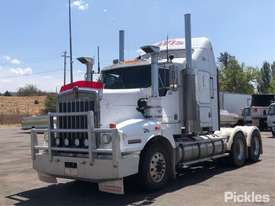 2004 Kenworth T404 - picture2' - Click to enlarge