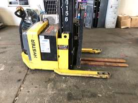 Hyster Electric Pallet Jack  - picture2' - Click to enlarge