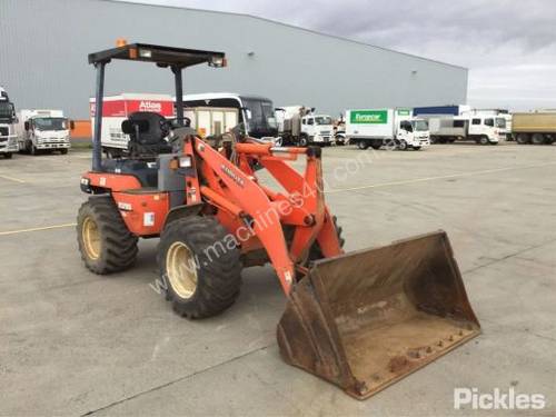 2013 Kubota R520S