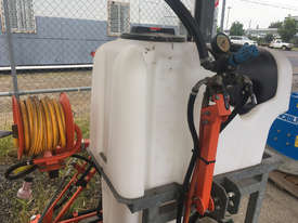 Uni Boom Other Boom Spray Sprayer - picture2' - Click to enlarge