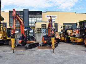 Used ICM IB200S 1.0 - 2.5  TonneT Excavator Hammer / Breaker  for sale - picture0' - Click to enlarge