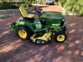 John Deere X595 FWA/4WD Tractor - picture2' - Click to enlarge
