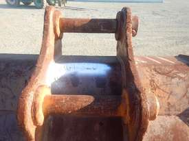 1400mm Mud Bucket to suit Excavator, Pins - picture2' - Click to enlarge