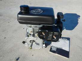 Robin EY08 2.0Hp 4 Stroke Petrol Engine - picture0' - Click to enlarge