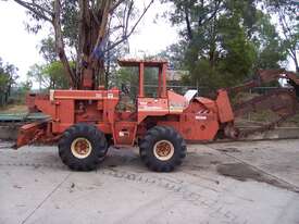 R100 trencher , 100hp perkins , 9ton machine - picture0' - Click to enlarge