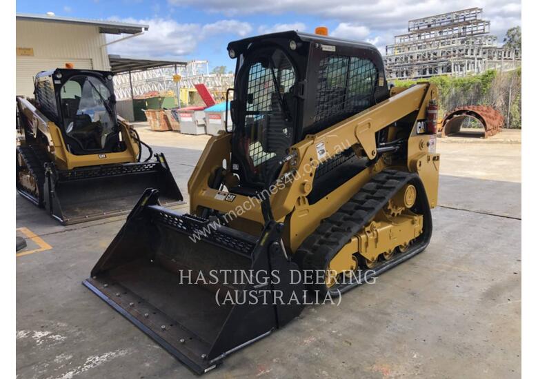 caption CATERPILLAR 239DLRC Compact Track Loader