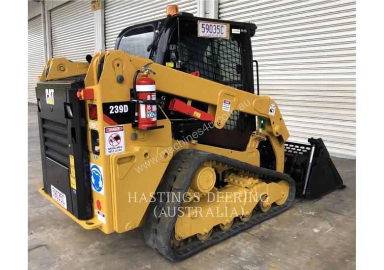caption CATERPILLAR 239DLRC Compact Track Loader