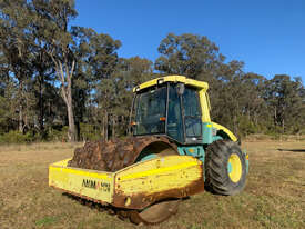 Ammann ASC150 Vibrating Roller Roller/Compacting - picture2' - Click to enlarge