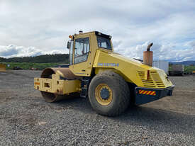 Used 2000 Bomag BW 219 DH-3 Smooth Drum Roller - picture2' - Click to enlarge
