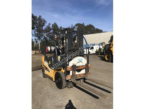 LiuGong CLG2025H Dual Fuel Forklift
