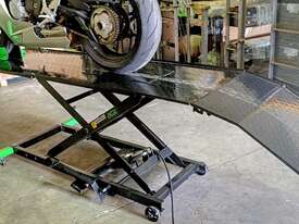 450kg Motorbike lift table extra long - picture0' - Click to enlarge