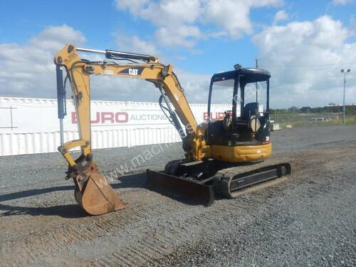 Caterpillar 304 Rubber Tracks