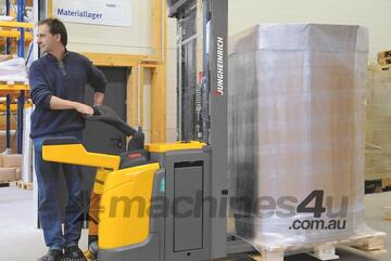 JUNGHEINRICH ERC 214z Pedestrian Stacker