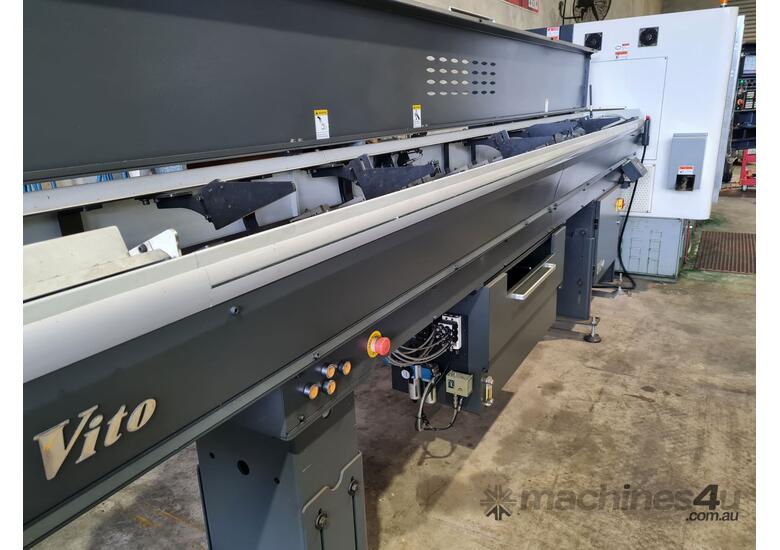 caption Quick-Tech i-60 Ultimate CNC machine