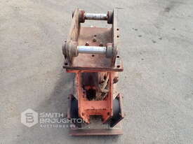 PNEUVIBE CP50 HYDRAULIC COMPACTOR PLATE TO SUIT EXCAVATOR - picture1' - Click to enlarge